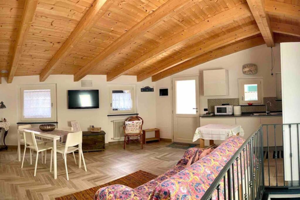 Casa Sara, Levanto, In Collina Ad Un Passo Dal Mare! Hébergement de vacances