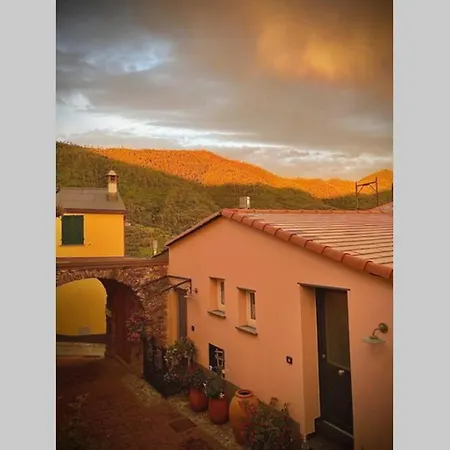 Casa Sara, Levanto, In Collina Ad Un Passo Dal Mare! Exterior photo